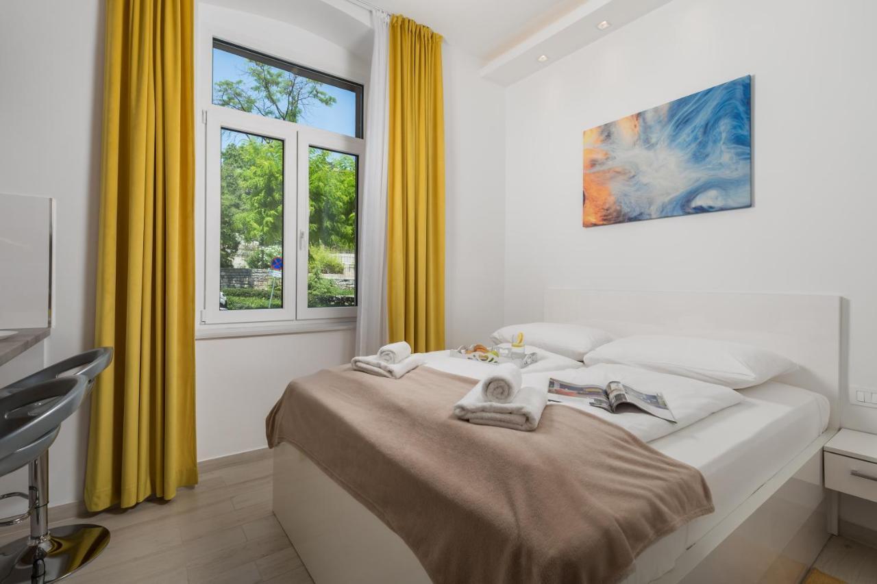 Lux Apartments リエカ エクステリア 写真