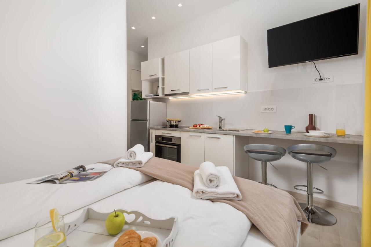 Lux Apartments リエカ エクステリア 写真