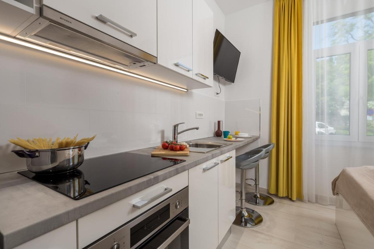 Lux Apartments リエカ エクステリア 写真